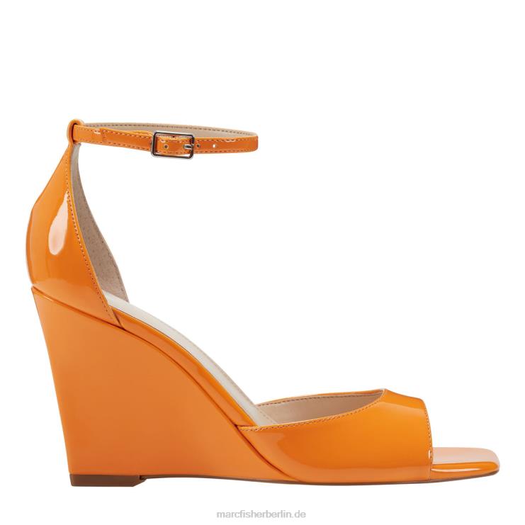 de Marc Fisher Frauen Camira Keilsandale Orangefarbenes Patent 868L8255